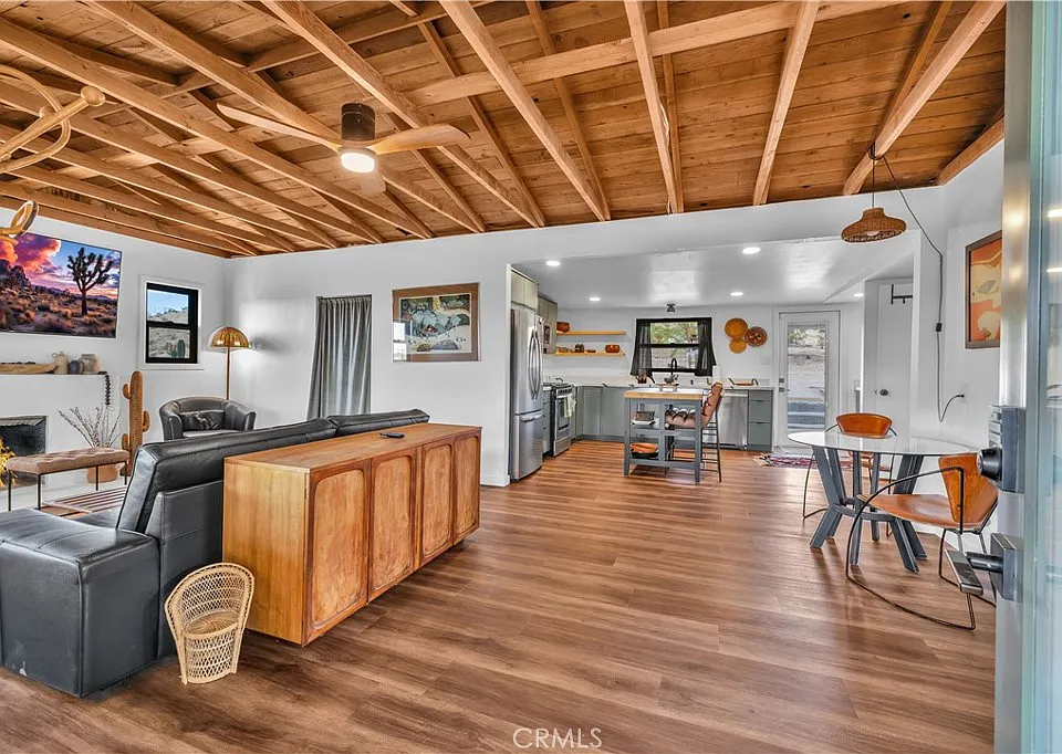 6597 Mesquite Springs Rd
