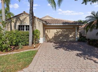 8901 Cascades Isle Blvd, Estero, FL 33928