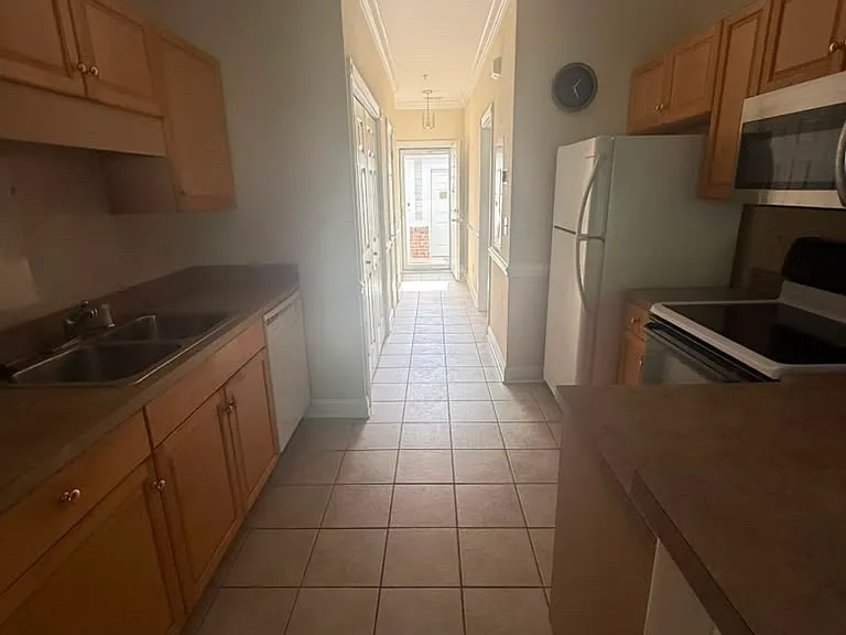 4880 Dahlia Ct #103 — Photo 11