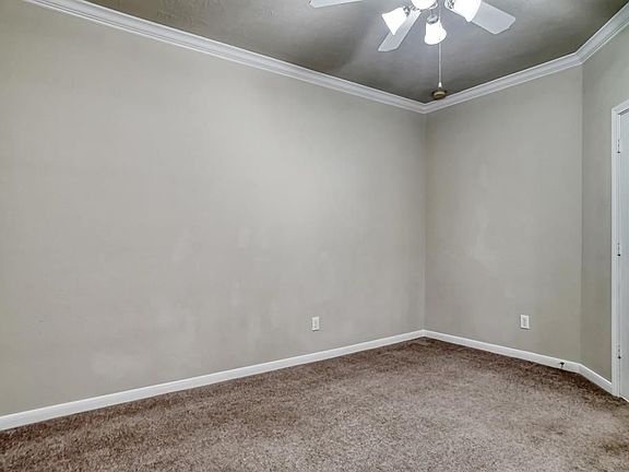 3rd image of 9011 Kinnel Ln