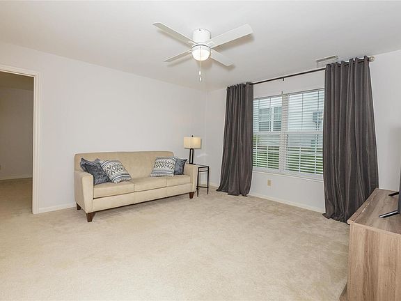 4th image of 108 Jubilee Hill Dr Unit D