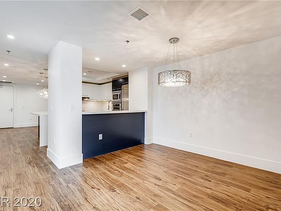 2nd image of 2700 Las Vegas Blvd S Unit 609