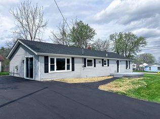 2094 Kenneth St, Burton, MI 48529