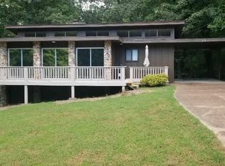 151 Flathead Dr, Cherokee Village, AR 72529