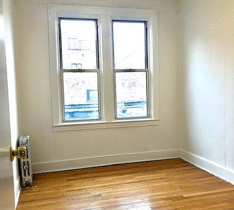 2nd image of 31-21 Ditmars Blvd #2R
