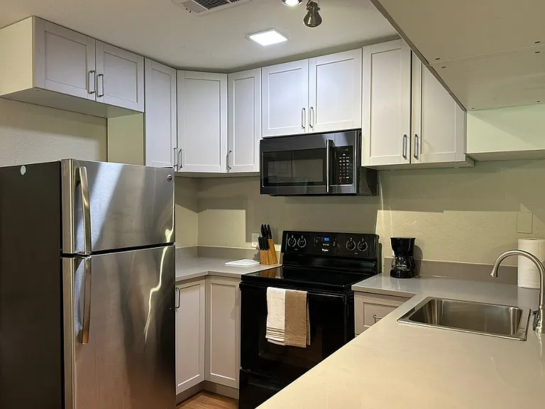 1607 Sagebrush Trl — Photo 28