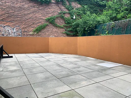 Rented by Compass | media 3