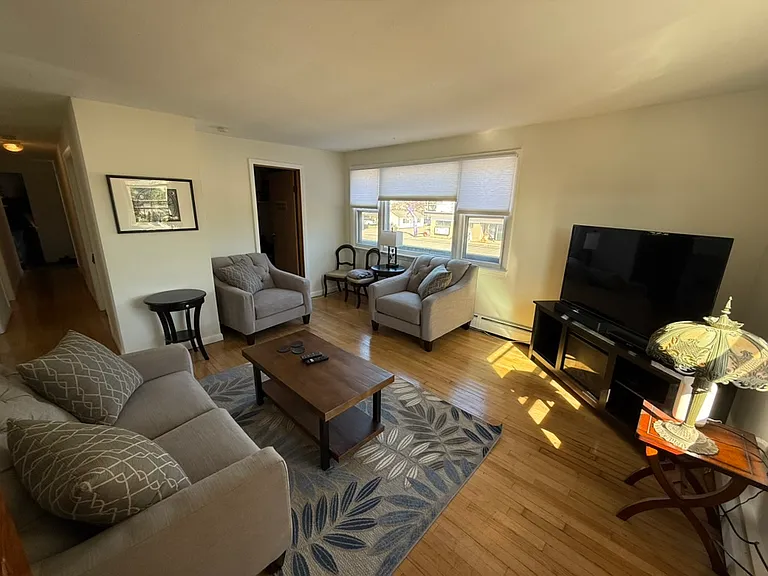 1460 Meriden Waterbury Tpke #1 — Photo 2