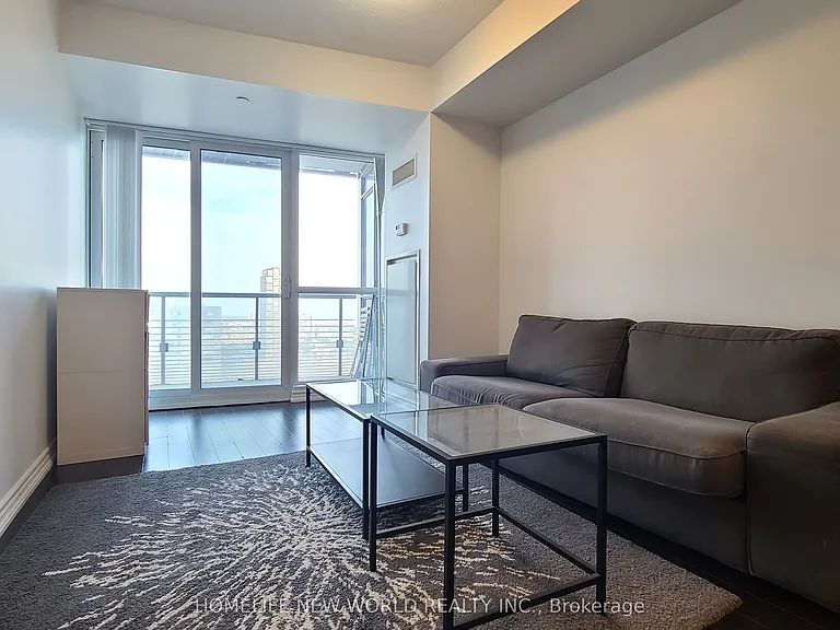 386 Yonge St #2905 — Photo 3