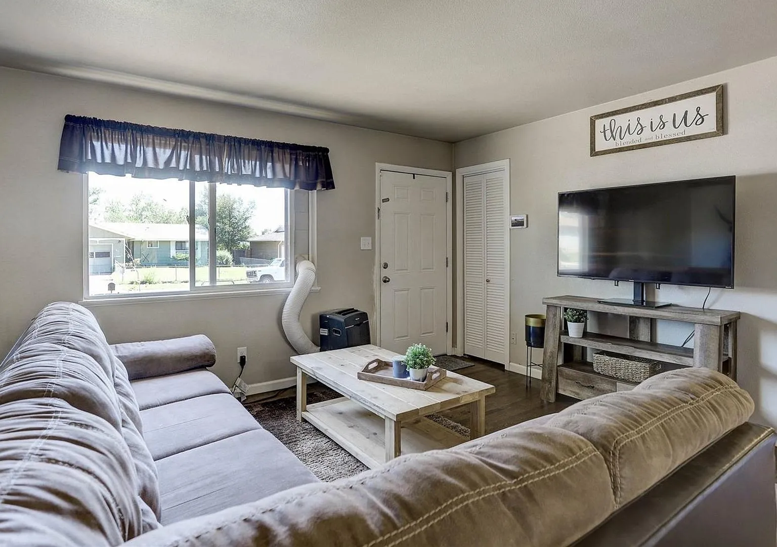 Charming 3BR/2BA Home for Rent in Pikes Peak Park!! — Photo 4