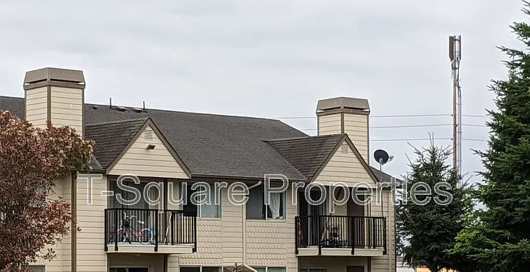 9719 Holly Dr #107 — Photo 7