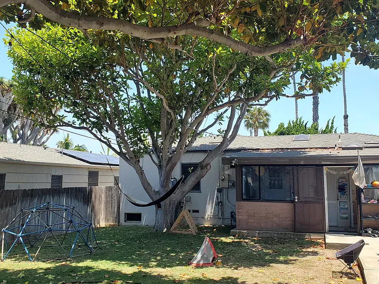 4747 Saratoga Ave — Photo 15