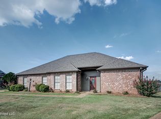 609 Edgewood Crossing Cv, Brandon, MS 39042