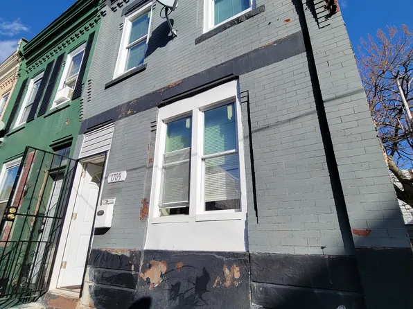 1709 N Dover St, Philadelphia, PA 19121