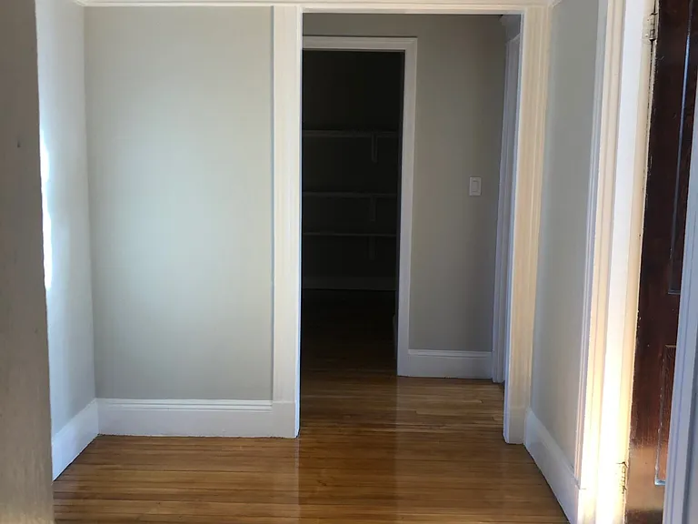 10 Farrington Ave #2 — Photo 26