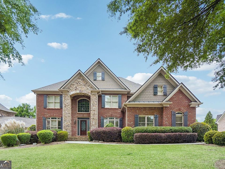 1st image of 362 Grassmeade Way
