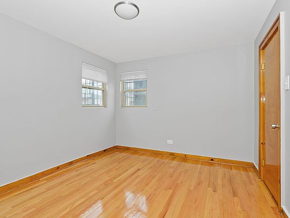 3rd image of 3639 W 63rd St #3639