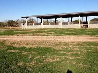 4944 Pindula Rd, Sealy, TX 77474