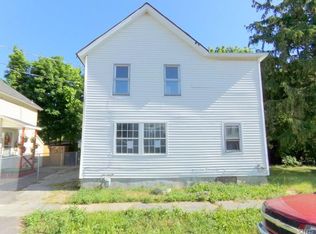 33 Pulaski St, Auburn, NY 13021