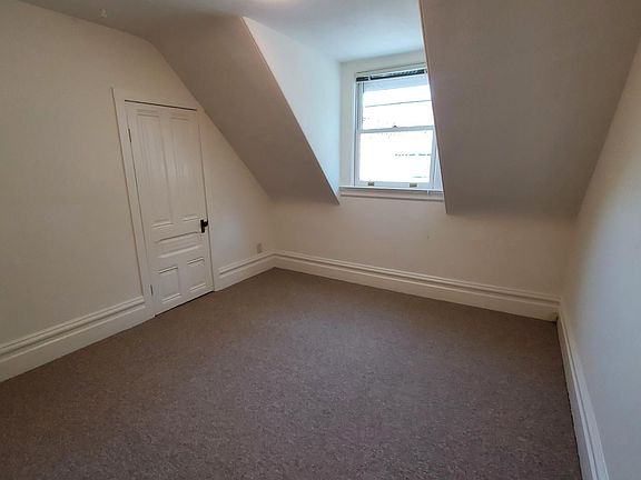 4th image of 5 Buena Vista Ave #5A
