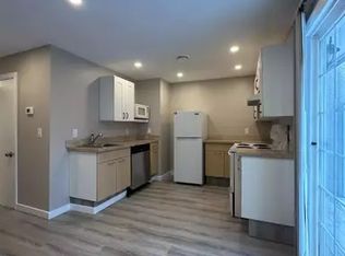 1895 Westsyde Rd #1A, Kamloops, BC V2B7B9