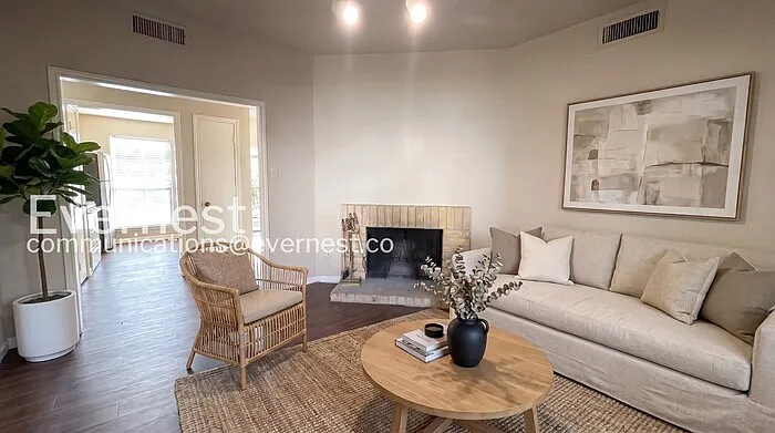 1 bed, 1.0 bath, 872 sqft, $745 — Photo 1
