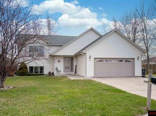 104 Peaceful Pl, Mankato, MN 56001