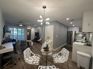 2801 N Los Felices Cir E UNIT D107, Palm Springs, CA 92262