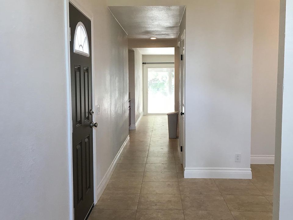 1st image of 1186 Noreen Ct