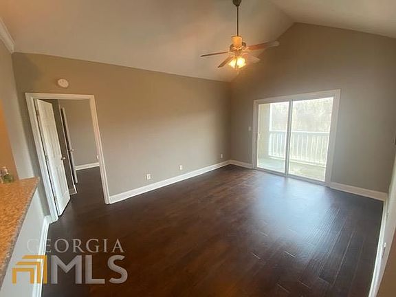 2nd image of 1411 Town Creek Cir
