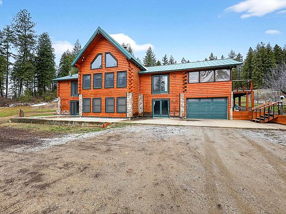 2nd image of 1371 Willms Rd