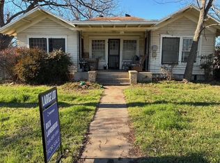 412 W Willingham St, Cleburne, TX 76033