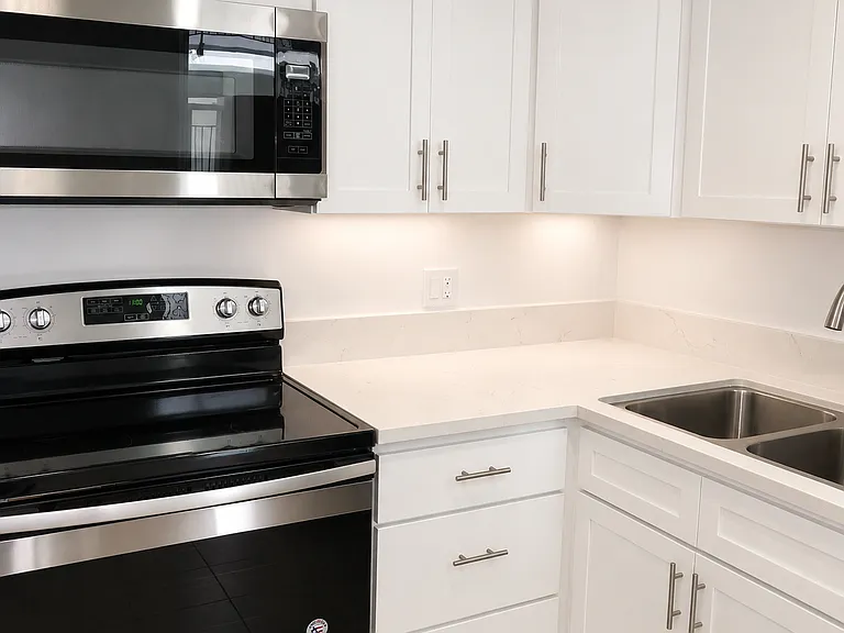 9500 W Olympic Blvd #106 — Photo 6