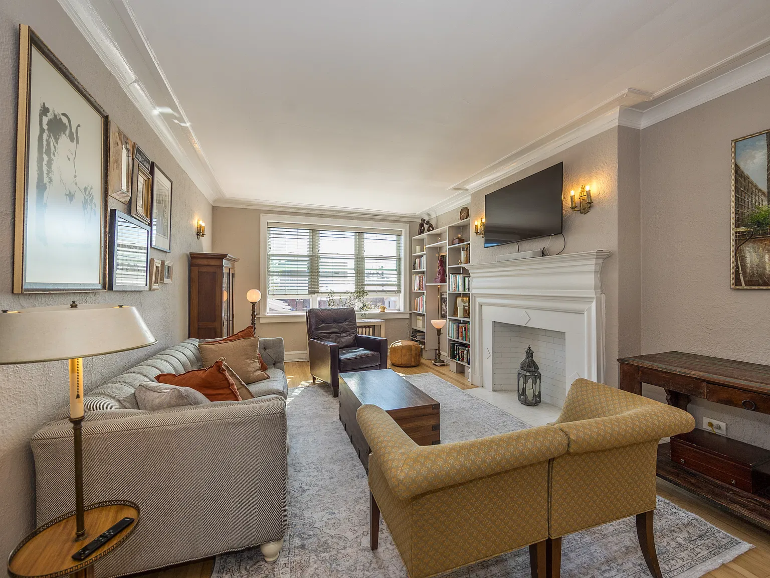 2 bed, 1200 sqft, $2,750 — Photo 4