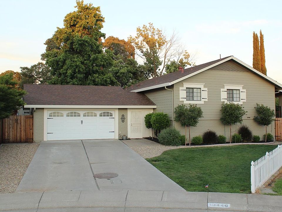 1st image of 13440 Lambert Ct