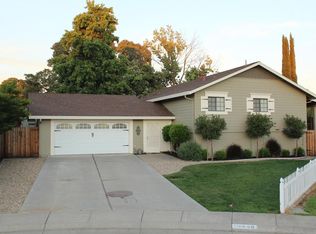 13440 Lambert Ct, Lockeford, CA 95237
