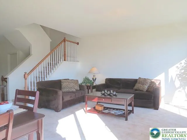 4565 Woodbrush Way — Photo 9