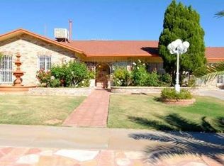 10729 Sombra Verde Dr, El Paso, TX 79935
