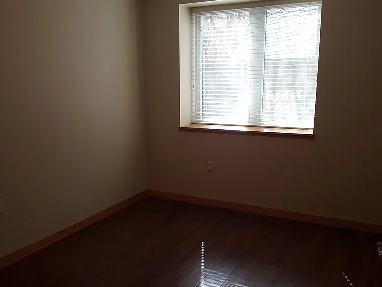 Bedroom 1 (has hard floors)