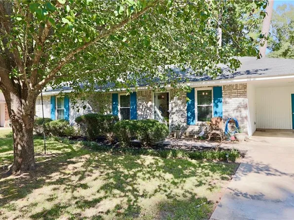 126 Woodworth Ave, Woodworth, LA 71485