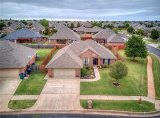 4621 NW 158th St, Edmond, OK 73013