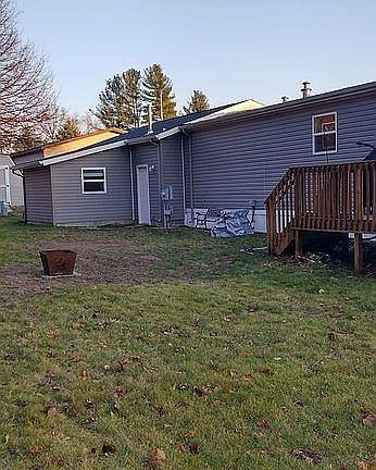 4th image of 14255 Newport Dr