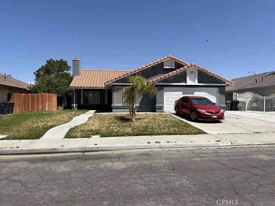 1st image of 2737 La Vida Dr
