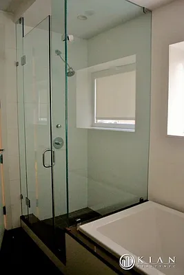 Rented by Kian Realty | media 32