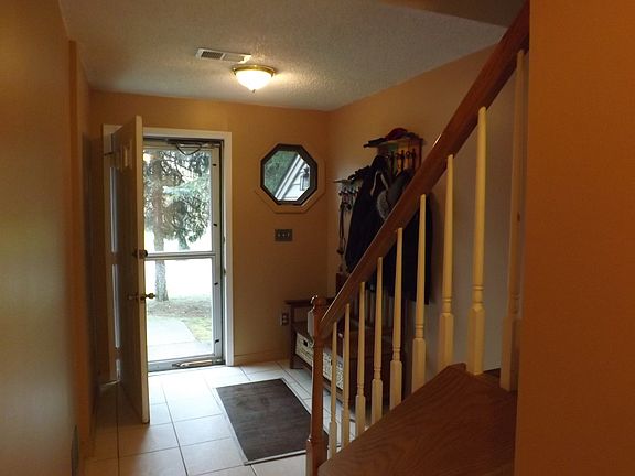 Welcoming entrance foyer