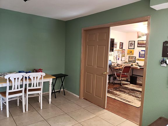 5th image of 705 E Avenue J10