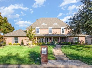 1103 Findlay Dr, Arlington, TX 76012