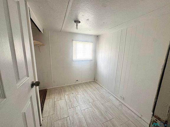 4th image of 1010 S 5th St