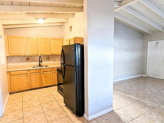 5th image of 1809 NW 15th Street
