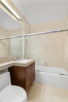 Rented by REAL New York | media 6